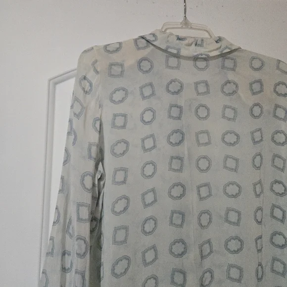 Vintage Giorgio Armani Sheer Blouse, SIZE 6 - Picture 14 of 16